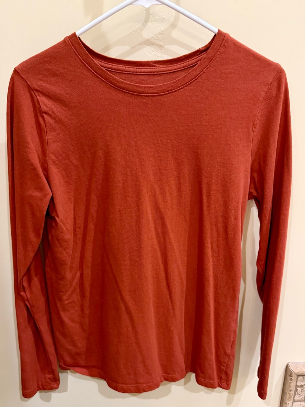 Time and Tru Long Sleeve Tee in Rust